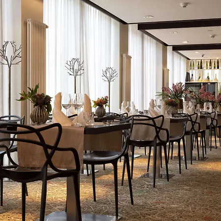 노르딕 포럼 호텔