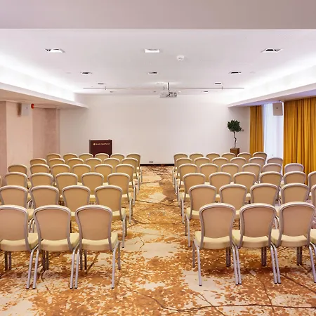 Otel Nordic Forum 4*