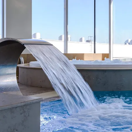 Отель Nordic Forum