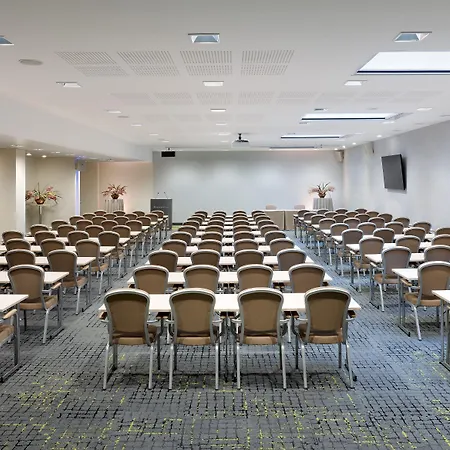 Otel Nordic Forum 4*