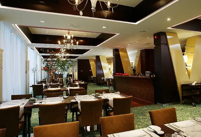 فندق نورديك فورام