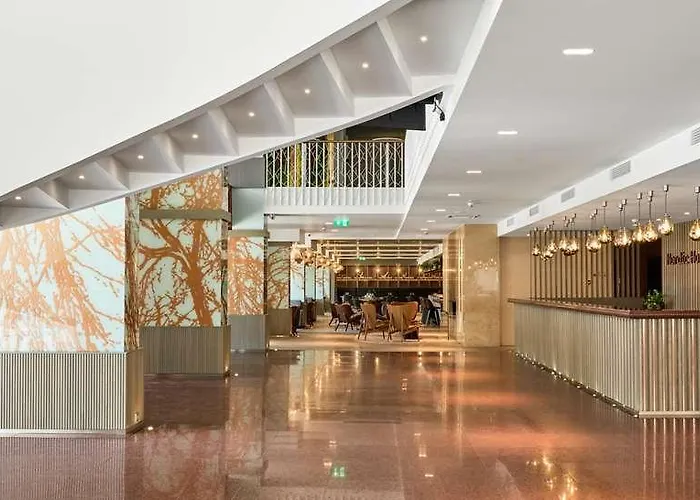 نورديك فورام 4*