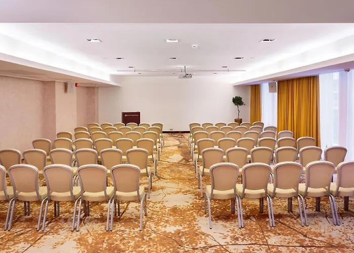 Hotell Nordic Forum 4*