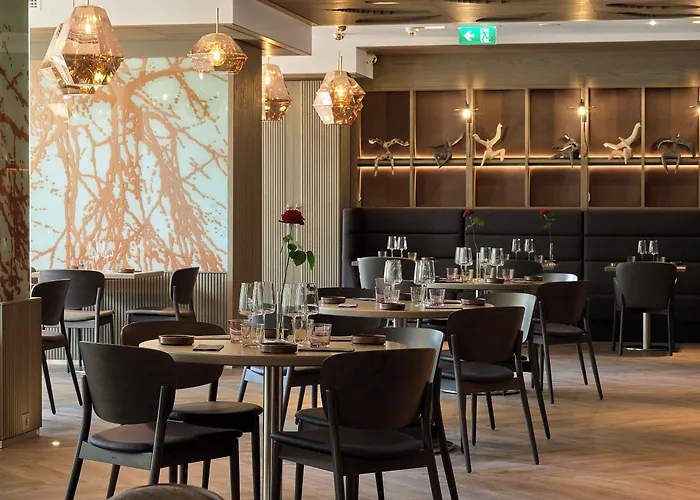 Nordic Forum Hotell 4*